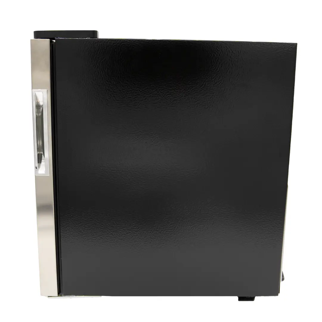 Холодильник барный т.м. EKSI серии BRG, мод. BRG46