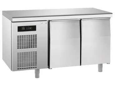 СТОЛ С ОХЛАЖД.ШКАФОМ SAGI KIGAM