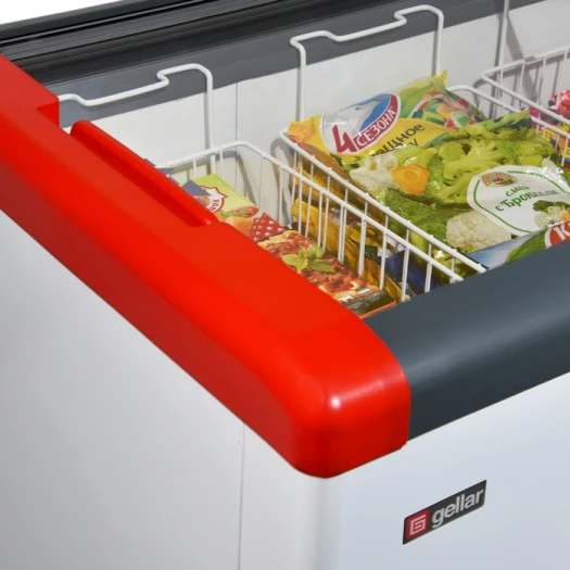 Морозильный ларь Gellar FG 500 C красный