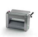 ТЕСТОРАСКАТОЧНАЯ МАШИНА FAMA SFOGLIATRICE 400 FSE104M