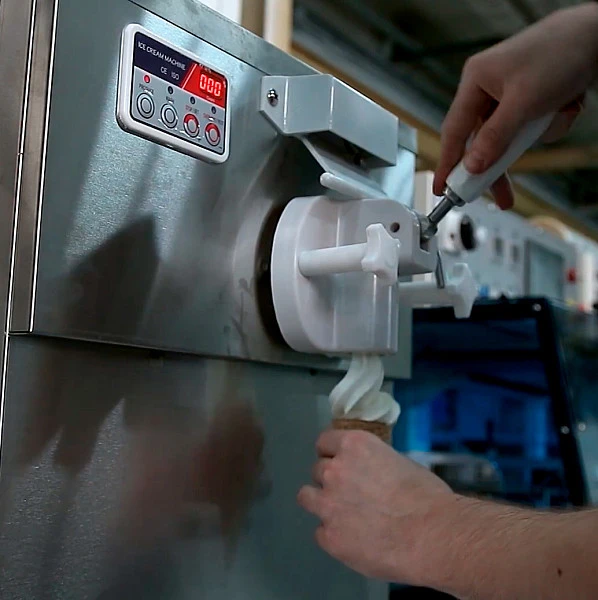 Фризер для мороженого Hualian Machinery HIM-01