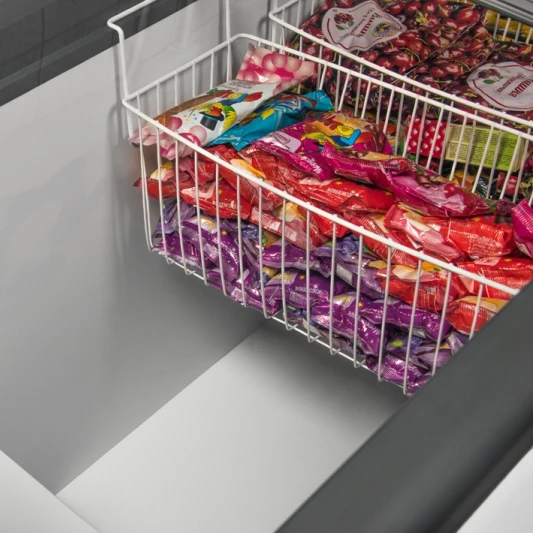 Морозильный ларь Gellar FG 400 E красный