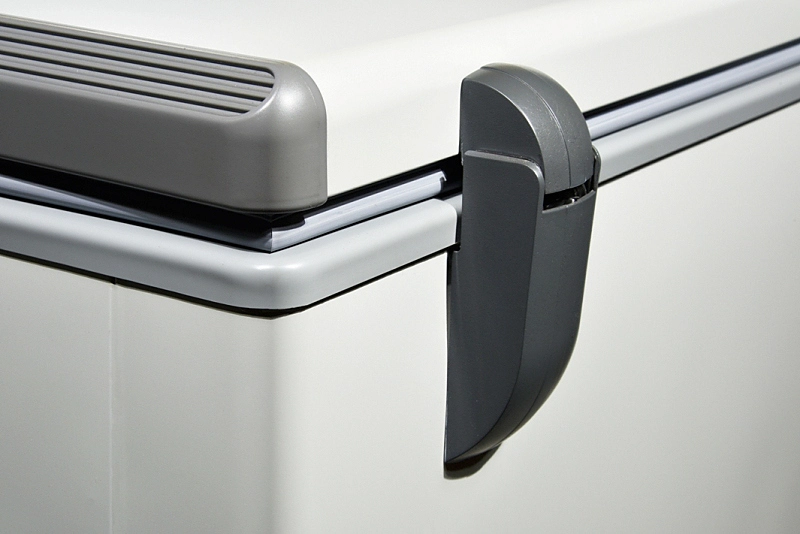 Морозильный ларь Frostor F 500S белый