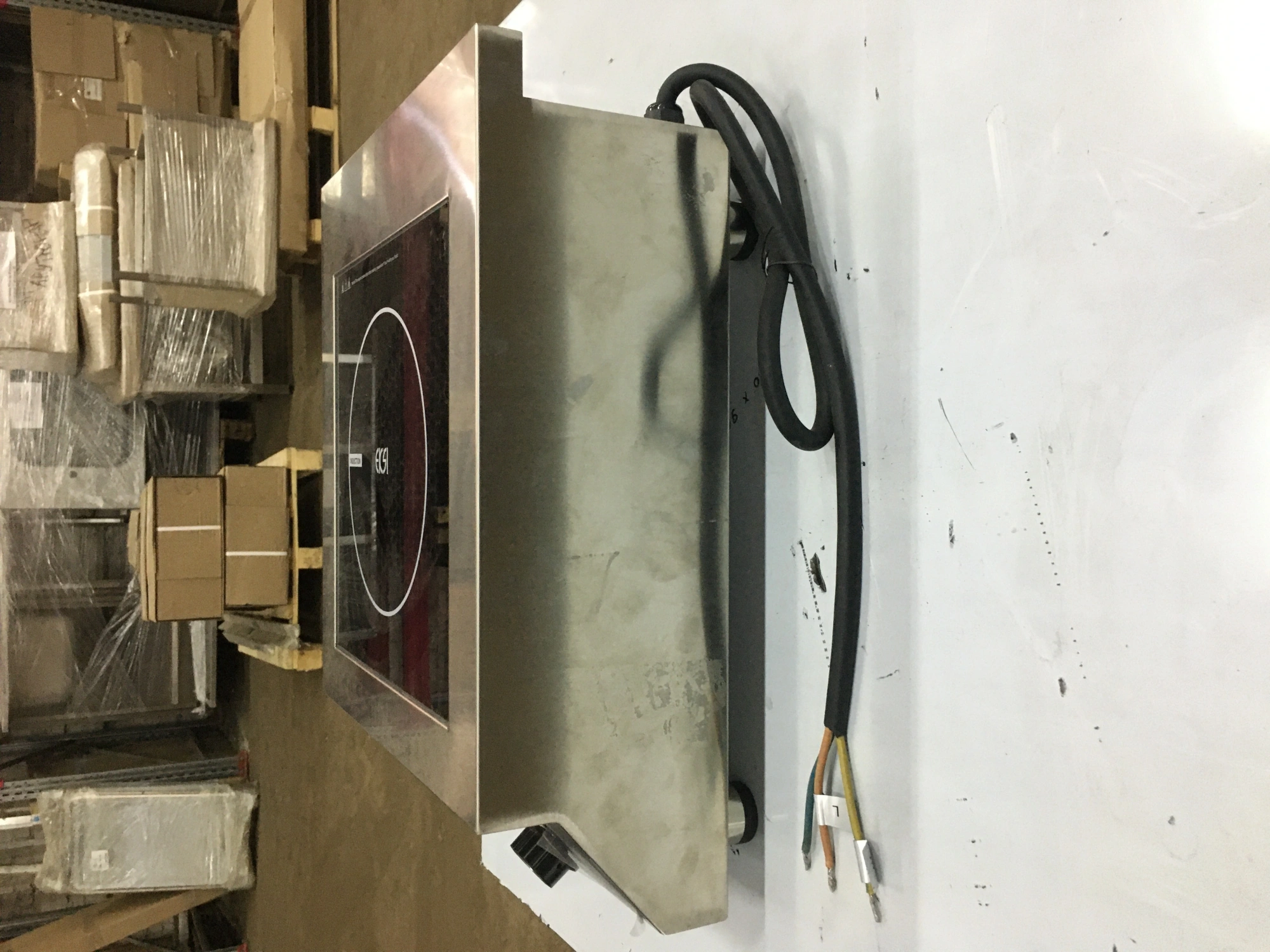 S01_Плита индукционная т.м. EKSI серии IPD, мод. IPD 5