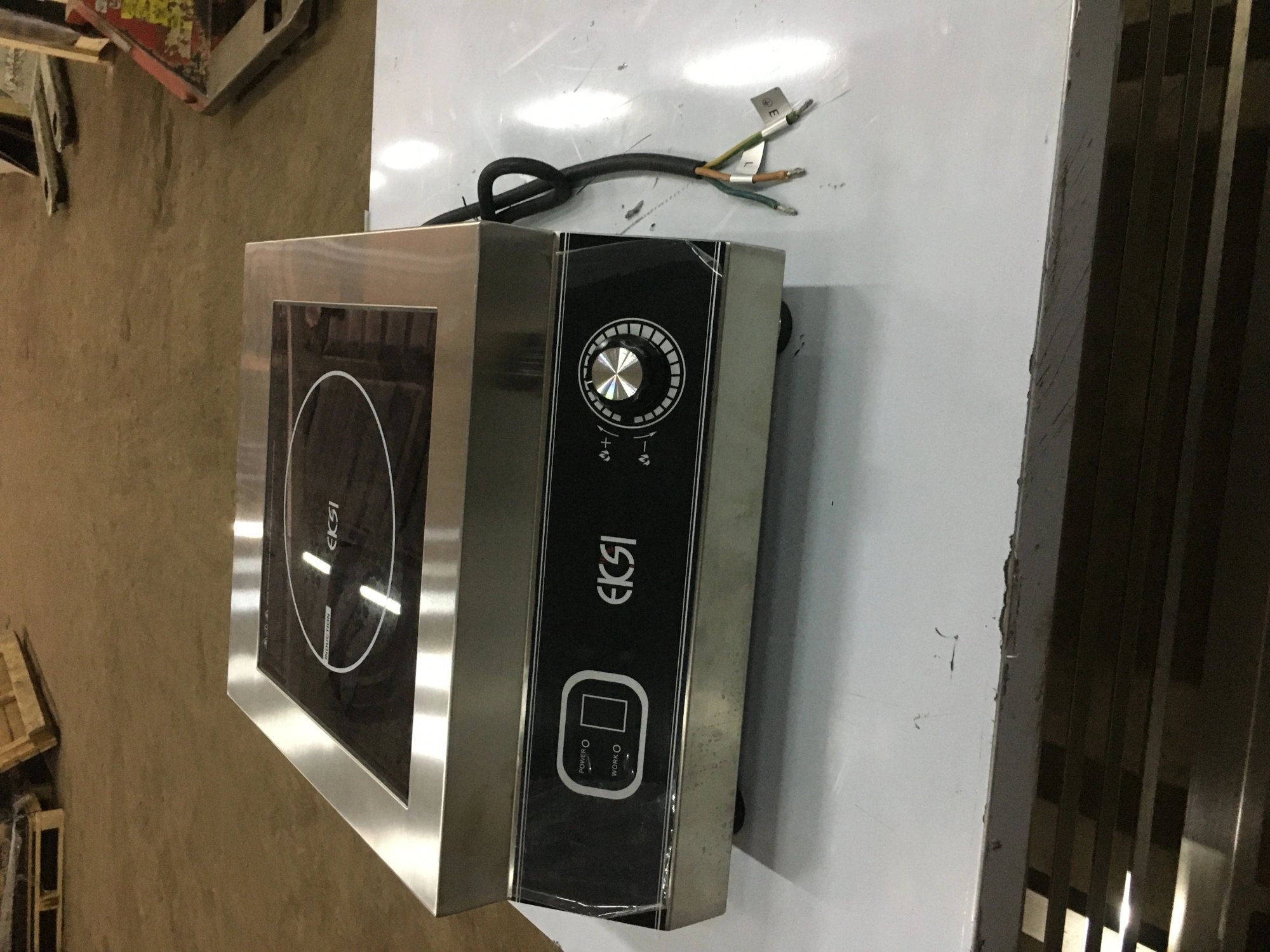 S01_Плита индукционная т.м. EKSI серии IPD, мод. IPD 5